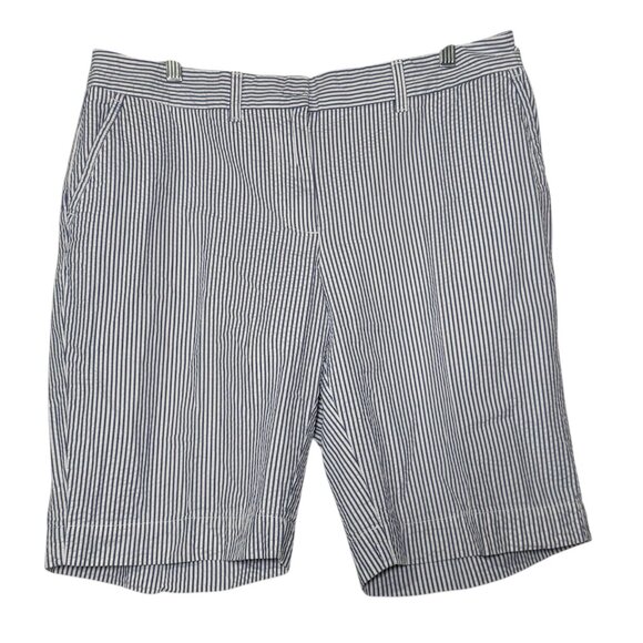 L.L. Bean Seersucker Shorts Blue and White Striped Size 14 Chino Preppy Summer - Picture 1 of 7